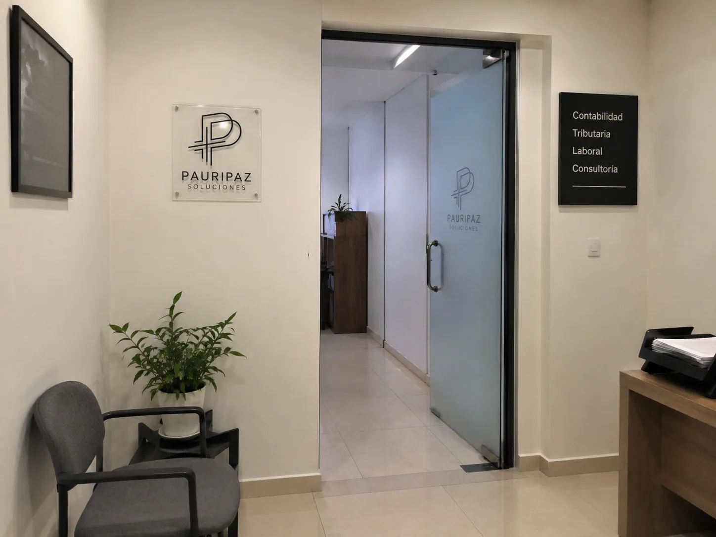 Entrada y espacio de atención profesional de Pauripaz Soluciones en Tijuana.
